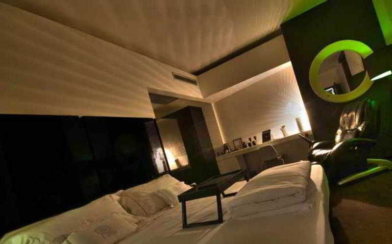 Una Hotels One Siracusa Сиракузы Экстерьер фото